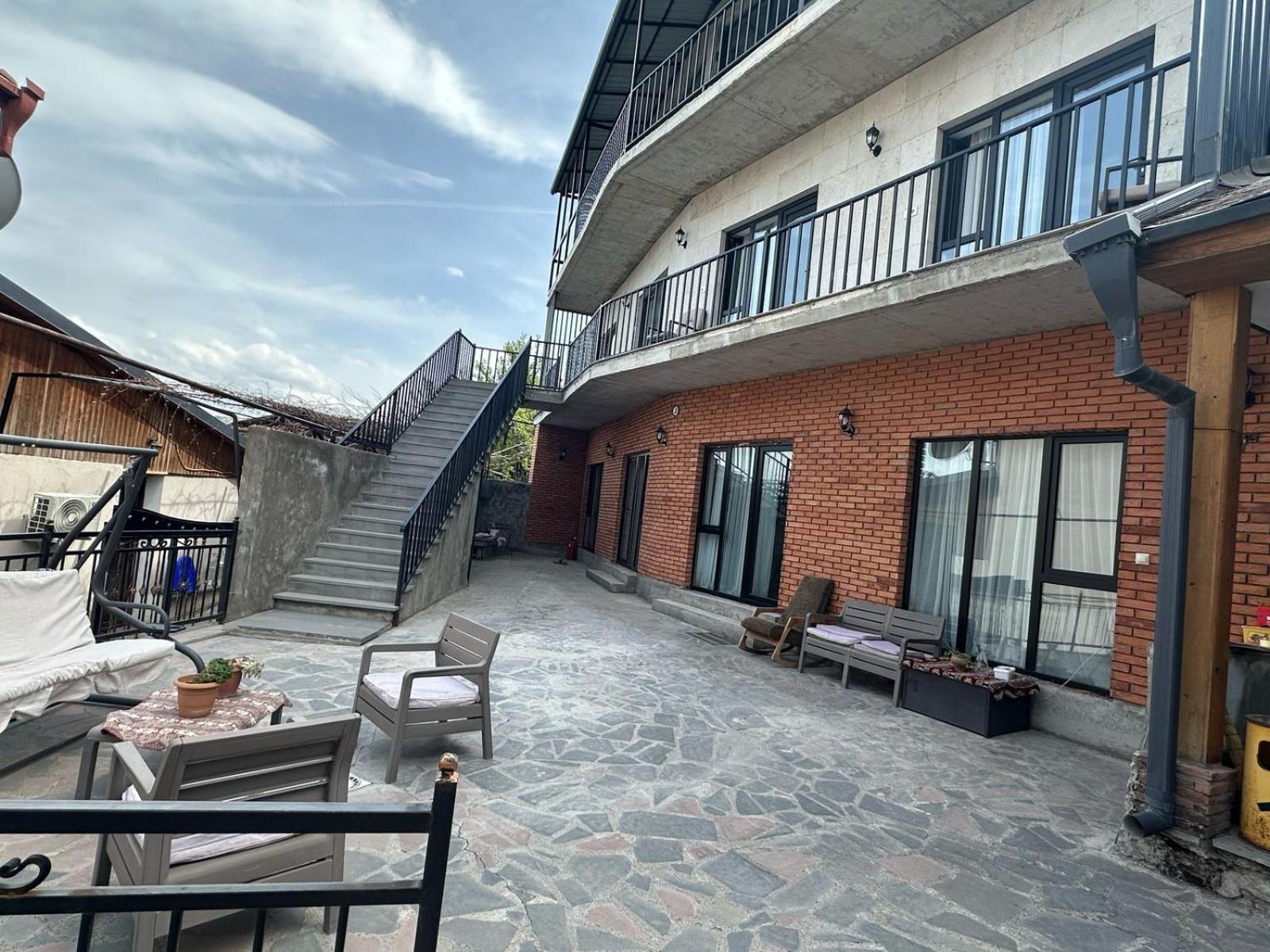 Hotel Terrace Rabath アハルツィヘ エクステリア 写真