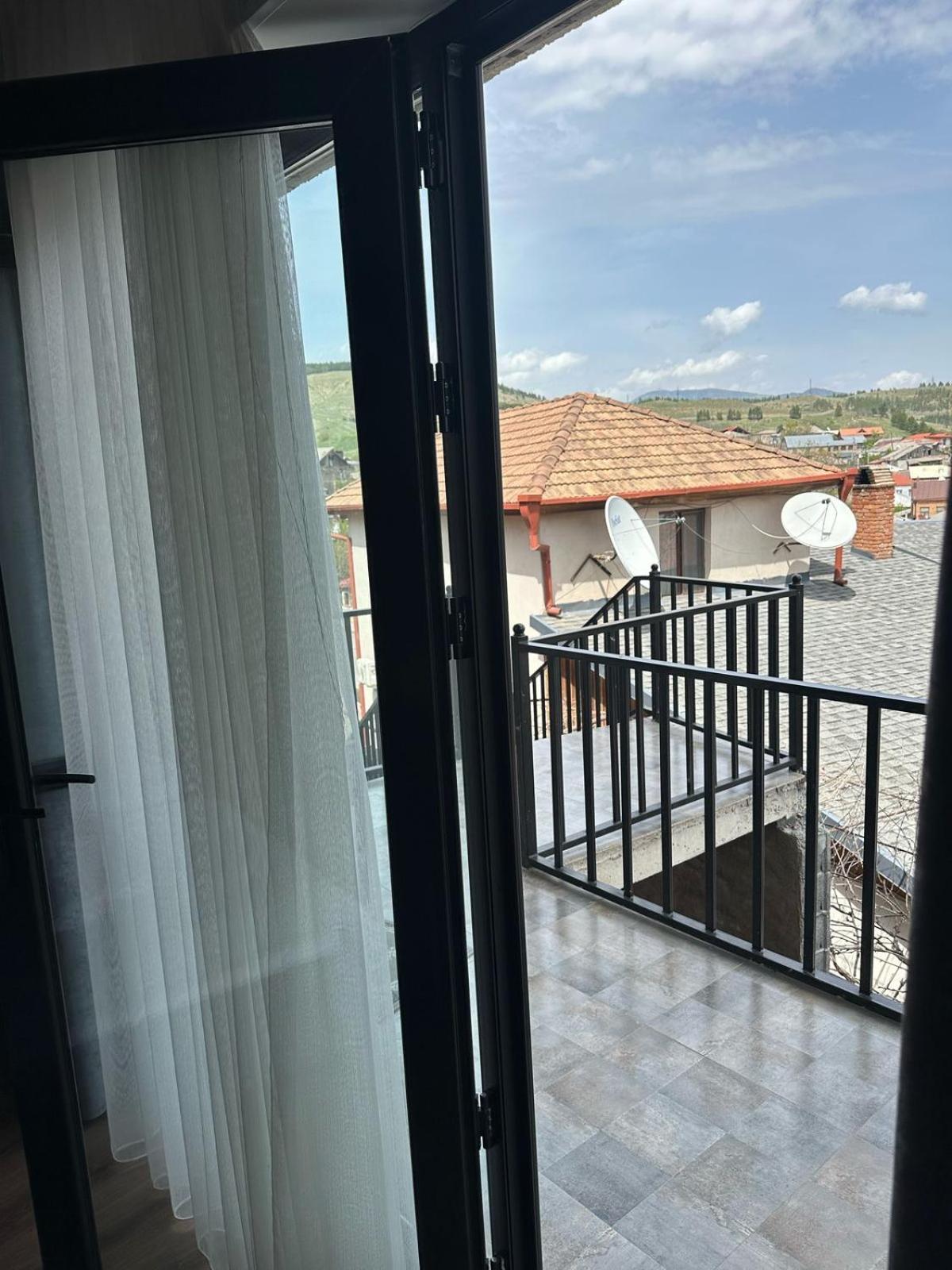 Hotel Terrace Rabath アハルツィヘ エクステリア 写真