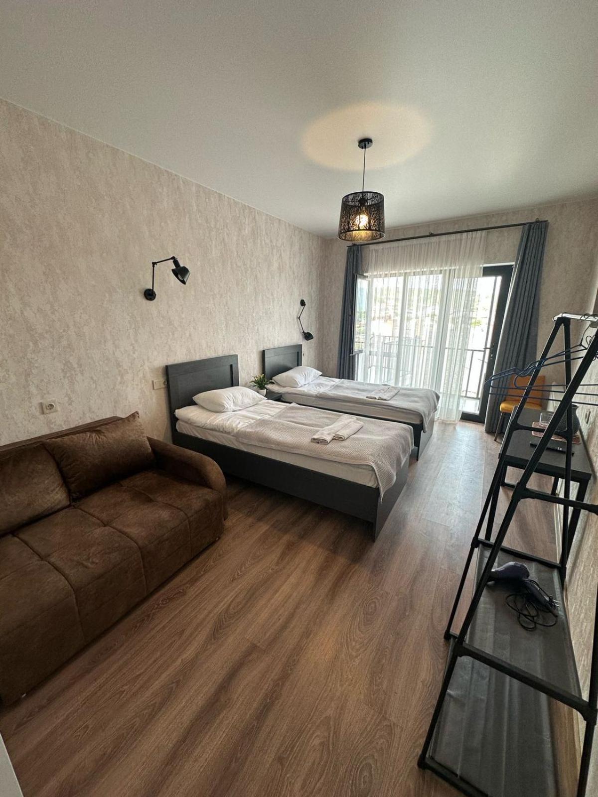 Hotel Terrace Rabath アハルツィヘ エクステリア 写真