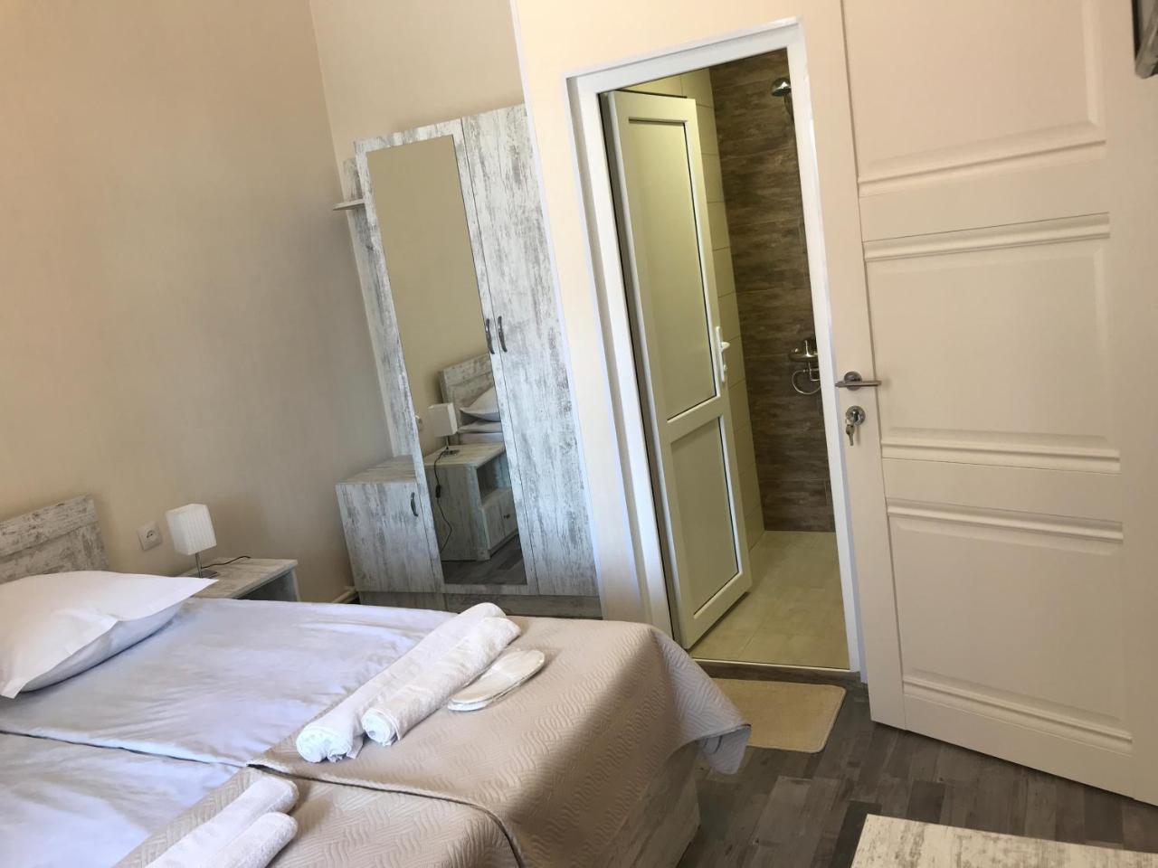 Hotel Terrace Rabath アハルツィヘ エクステリア 写真